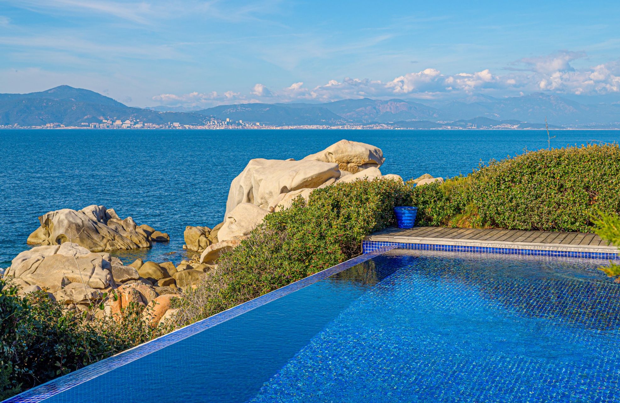 villa de luxe 11 Pièces en vente sur COTI CHIAVARI (20138)