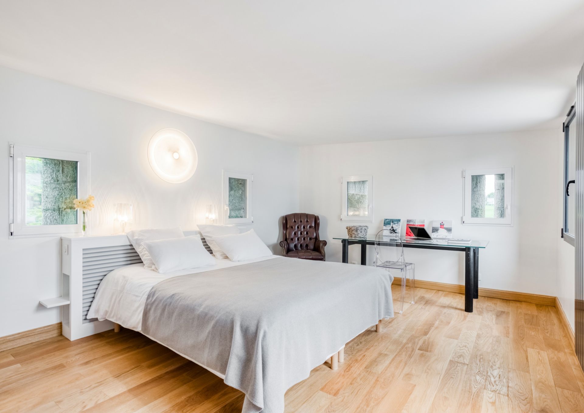 luxury property 12 Rooms for seasonal rent on CLOHARS CARNOET (29360)