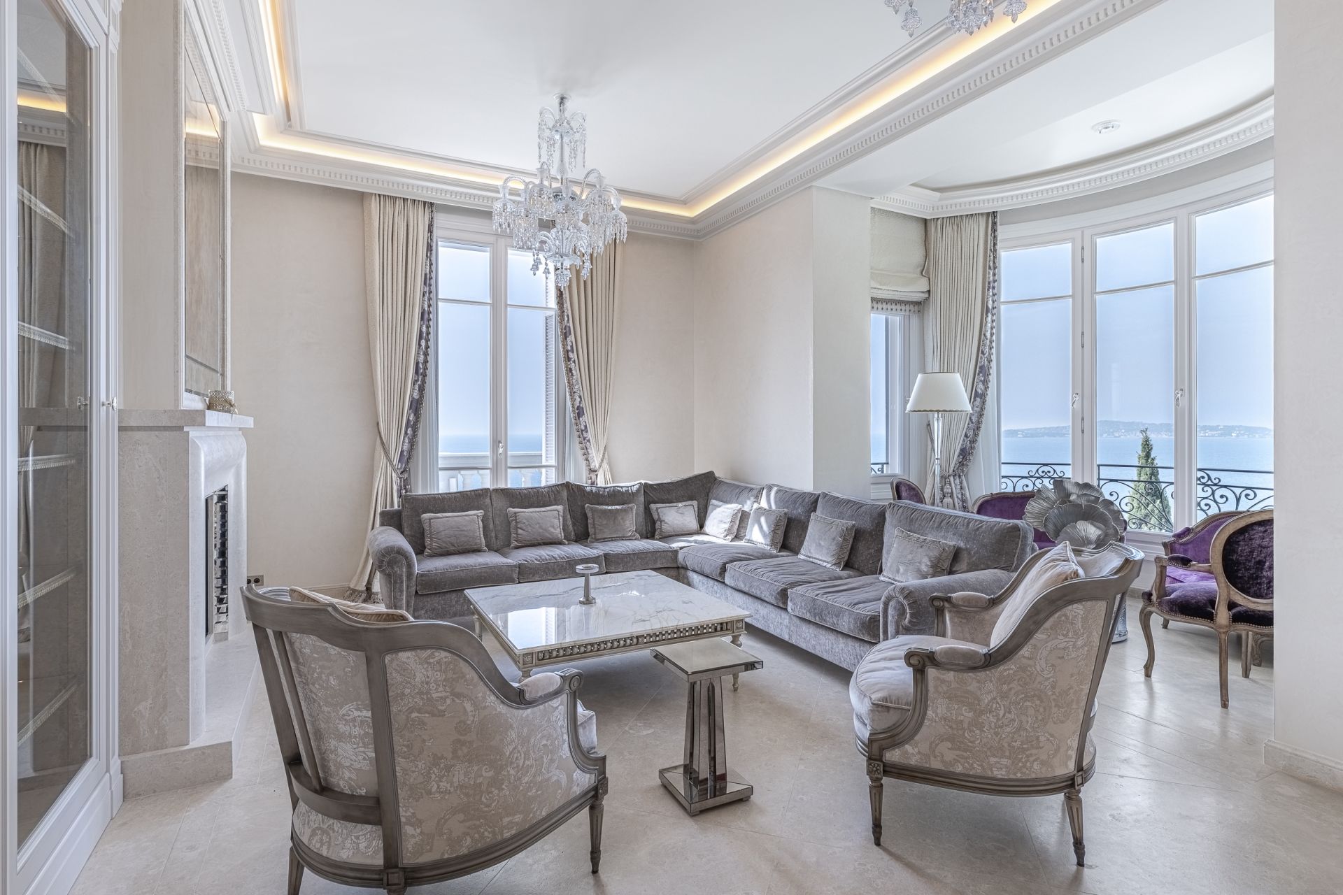 mansion 18 Rooms for sale on CAP D AIL (06320)