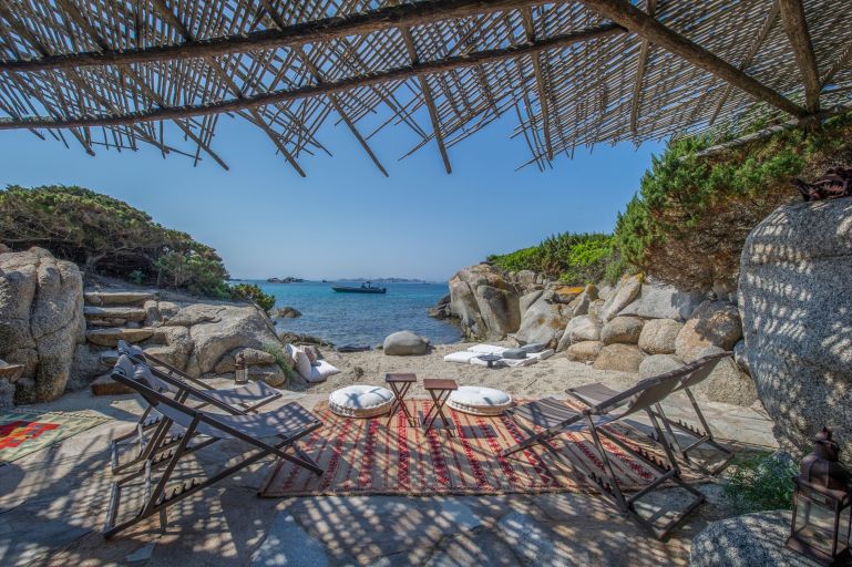 villa de luxe 8 Pièces en location saisonnière sur BONIFACIO (20169)