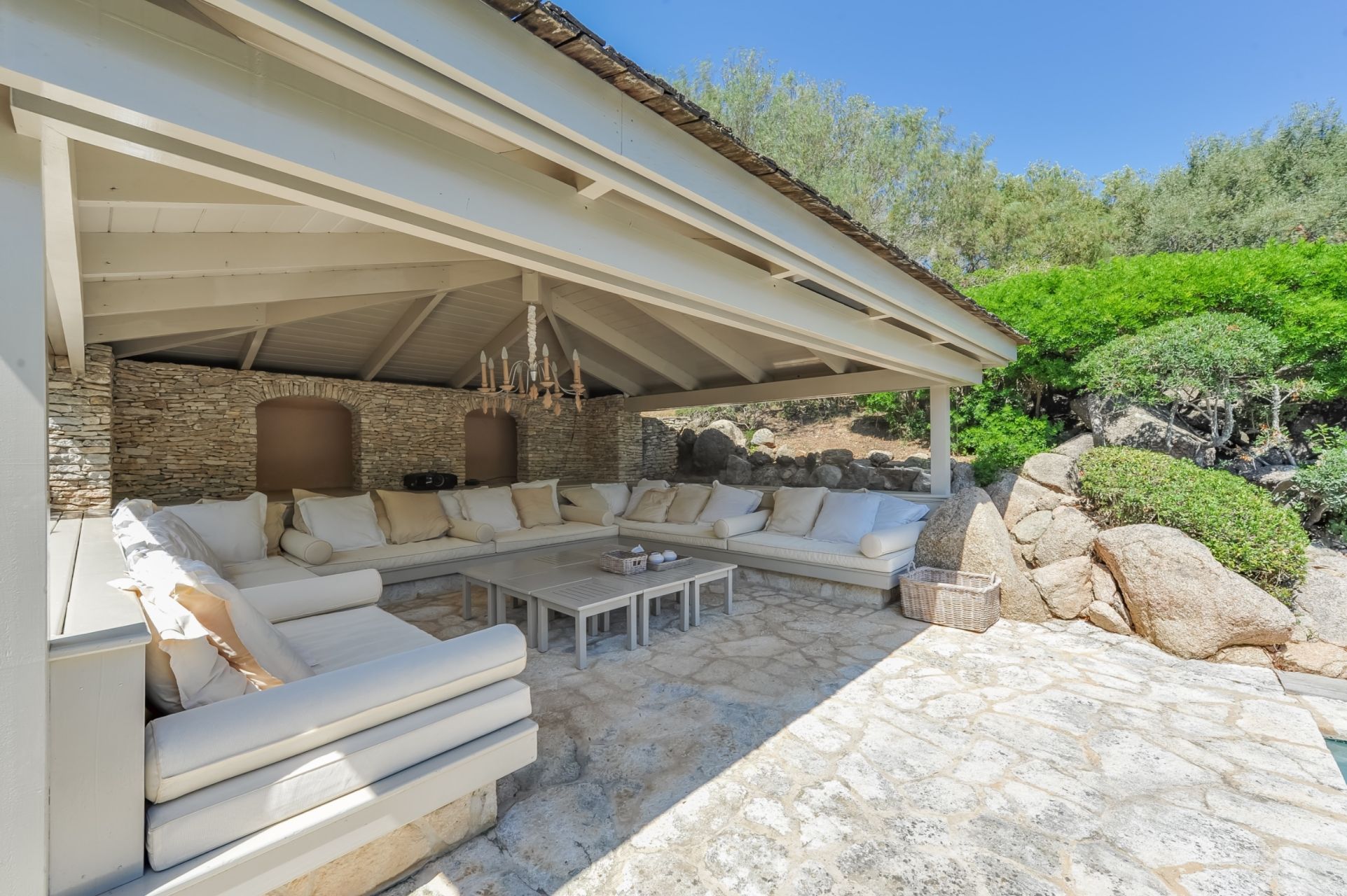 luxury villa 7 Rooms for seasonal rent on BONIFACIO (20169)