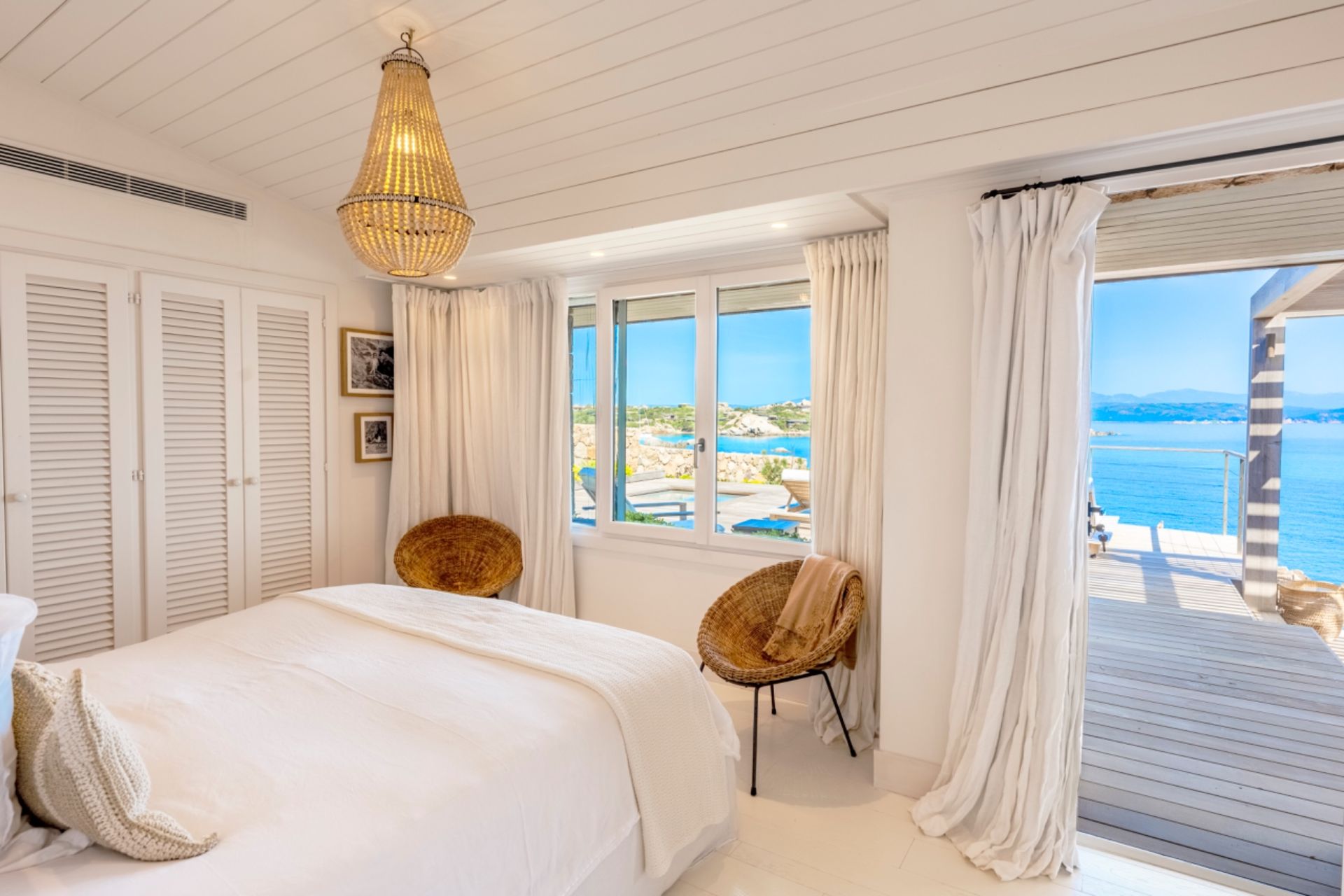 villa de luxe 9 Pièces en location saisonnière sur BONIFACIO (20169)