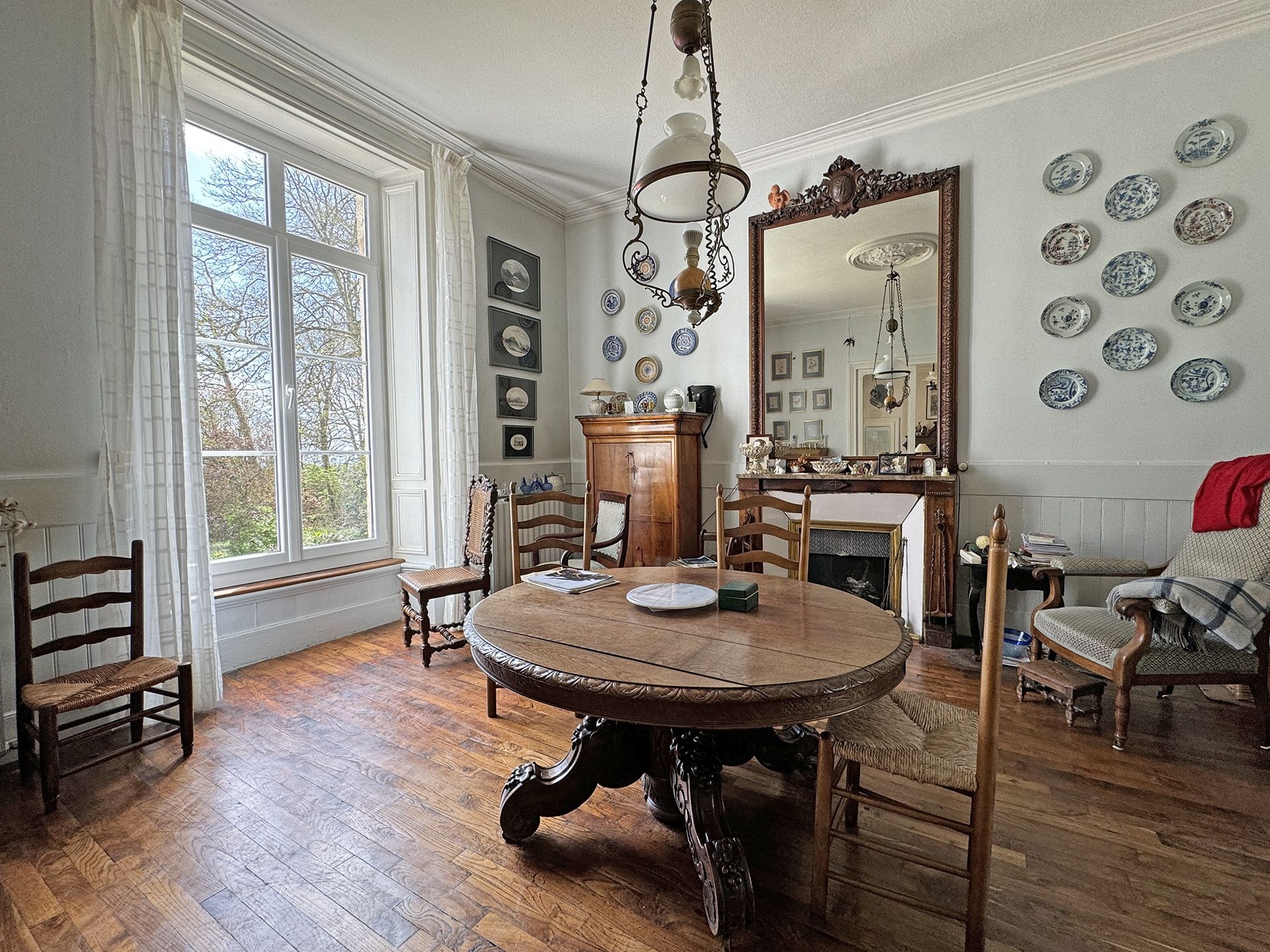 manor house 10 Rooms for sale on PLOUGONVELIN (29217)