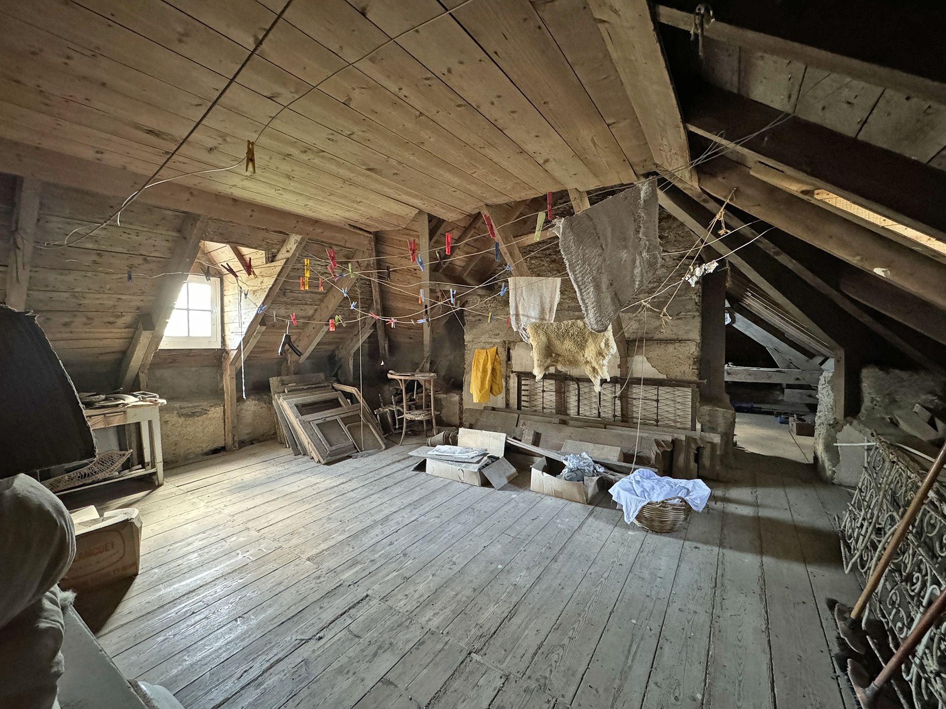 manor house 10 Rooms for sale on PLOUGONVELIN (29217)