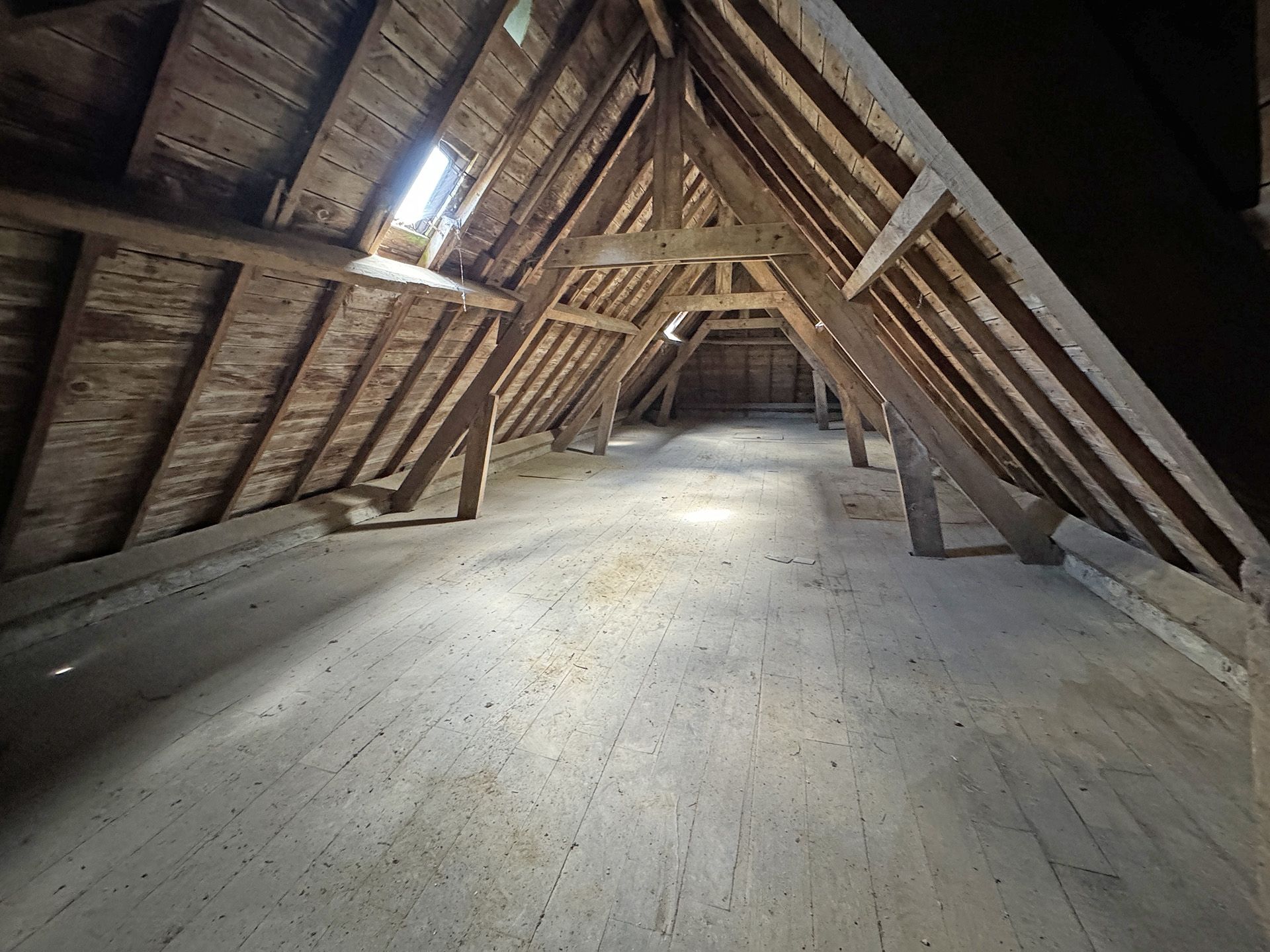 manor house 10 Rooms for sale on PLOUGONVELIN (29217)