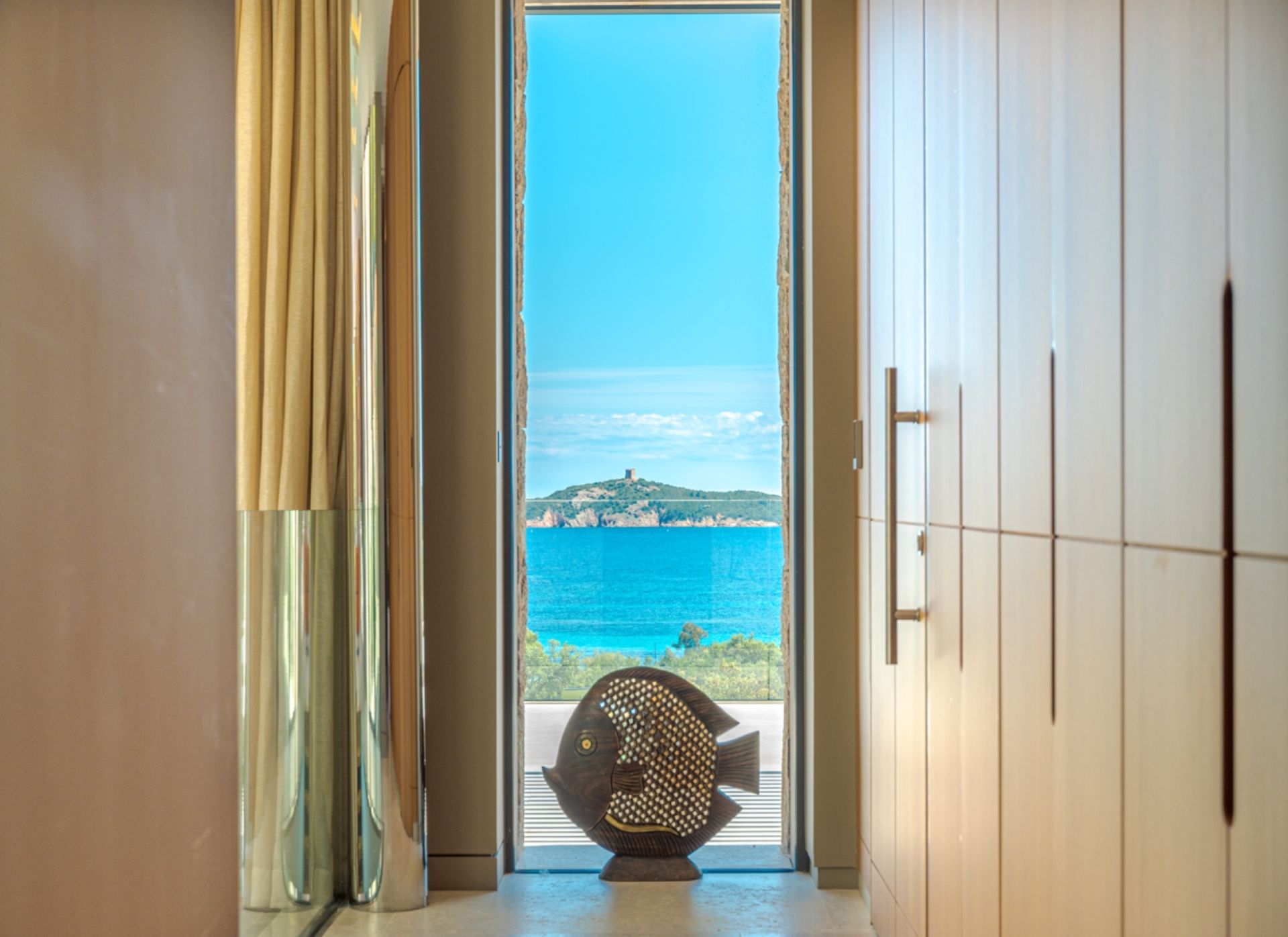 villa de luxe 8 Pièces en location saisonnière sur STE LUCIE DE PORTO VECCHIO (20144)