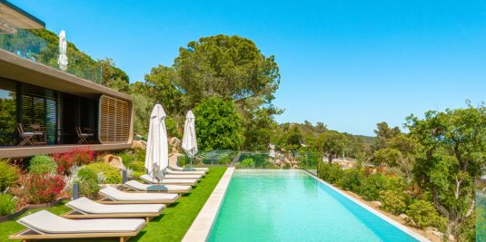 Vacances Villa de luxe Ste Lucie De Porto Vecchio 8 Pièces 440 m²