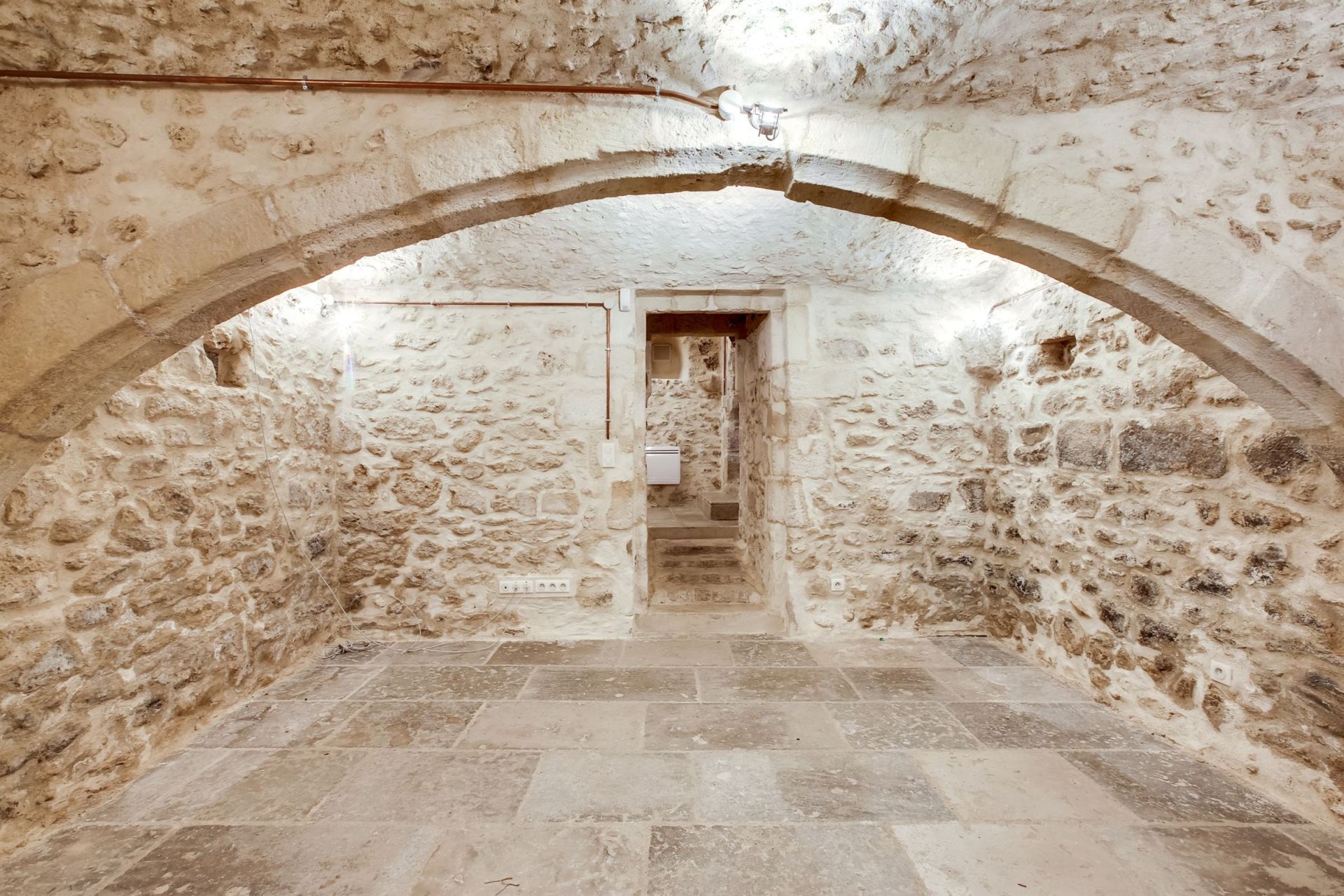 luxury house 12 Rooms for sale on MONTFORT L AMAURY (78490)