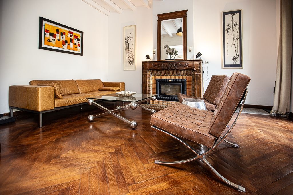 luxury house 12 Rooms for sale on CARCASSONNE (11000)