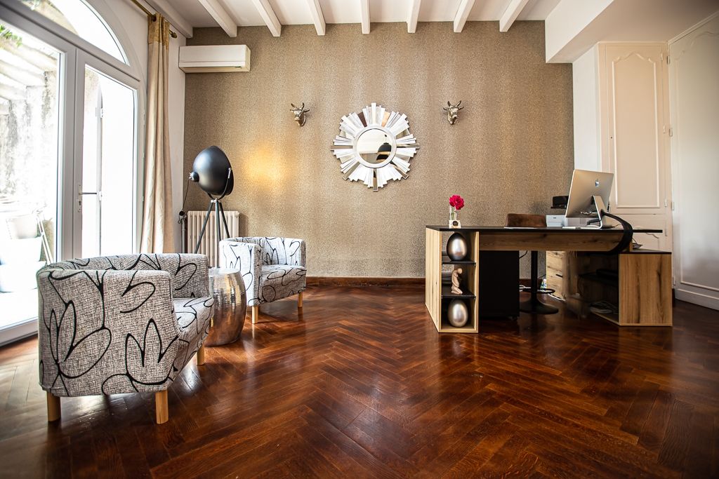 luxury house 12 Rooms for sale on CARCASSONNE (11000)