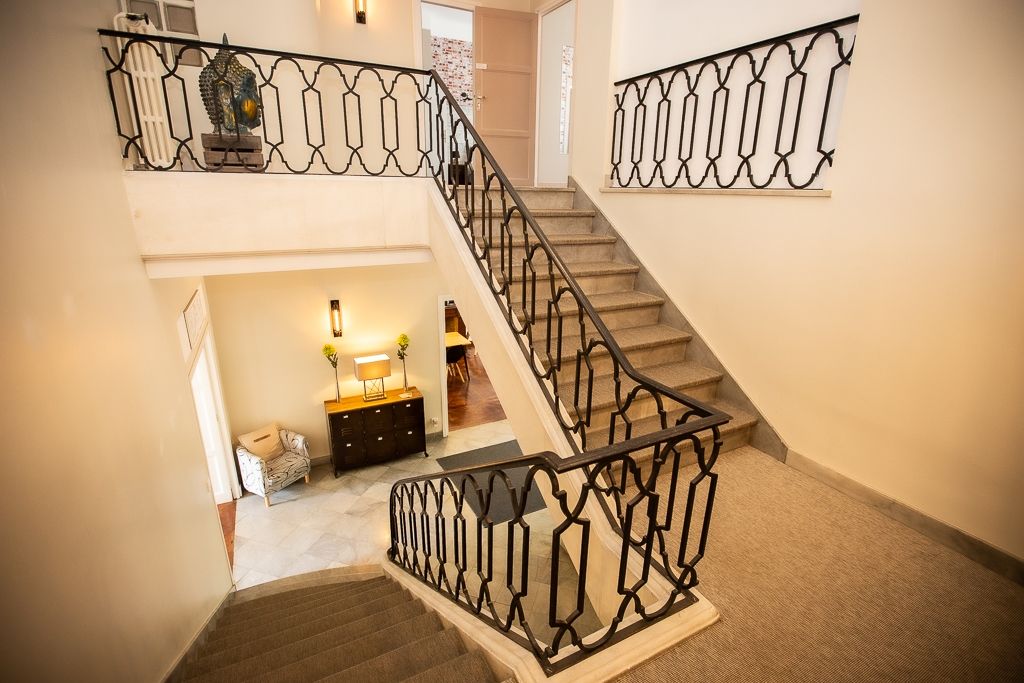 luxury house 12 Rooms for sale on CARCASSONNE (11000)