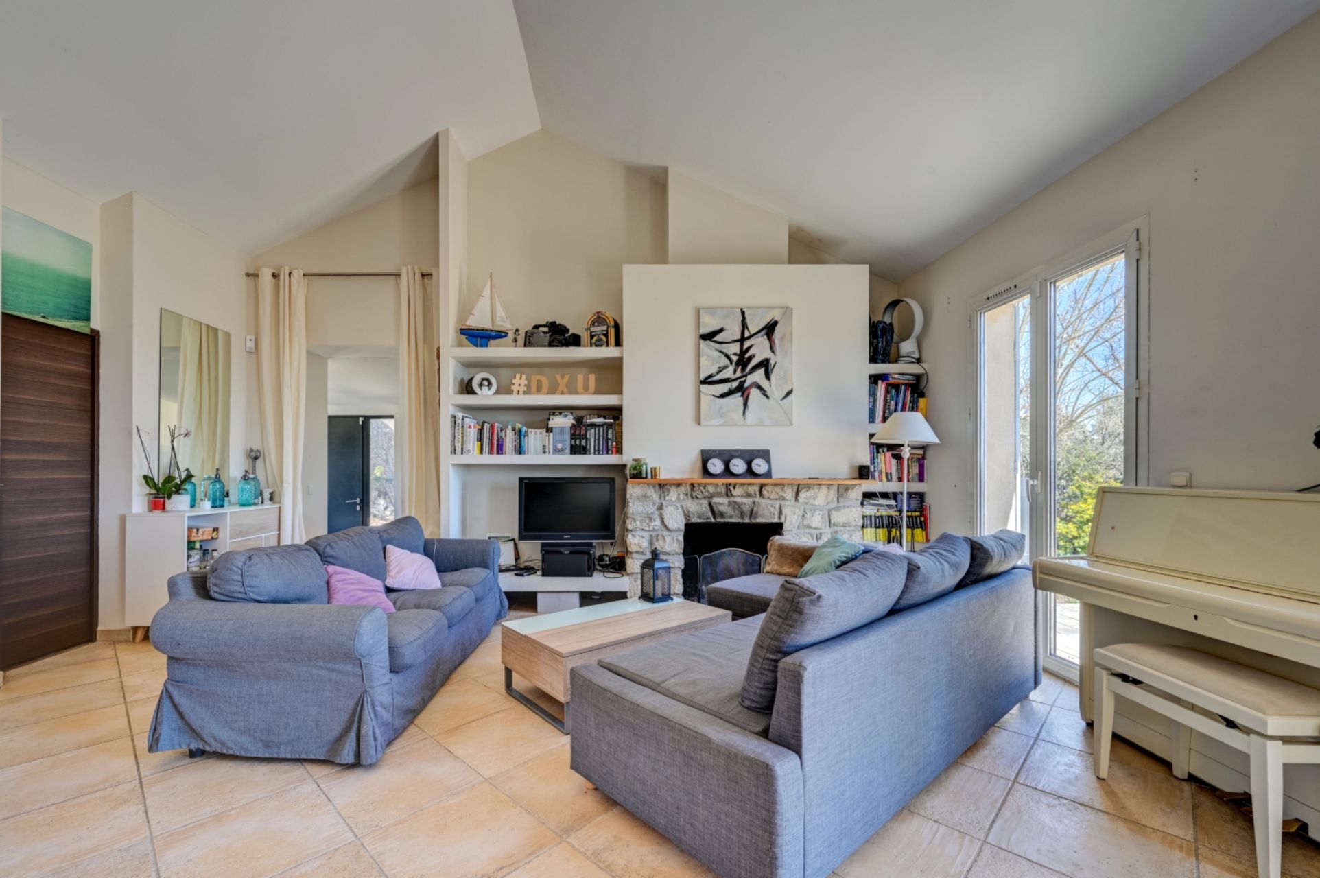 maison de luxe 6 Pièces en vente sur EGUILLES (13510)