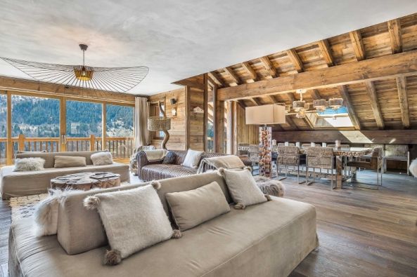 Sale Luxury chalet Méribel Les Allues 7 Rooms 172 m²