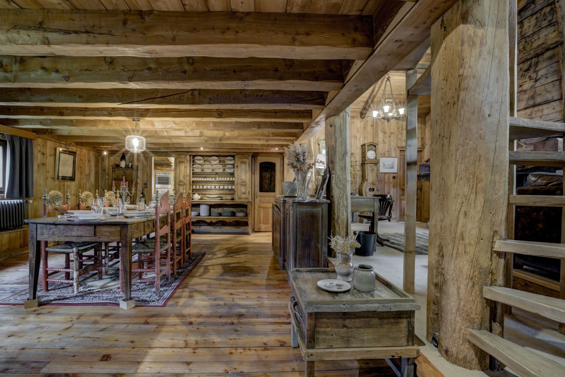luxury farmhouse 9 Rooms for sale on CHAMONIX MONT BLANC (74400)