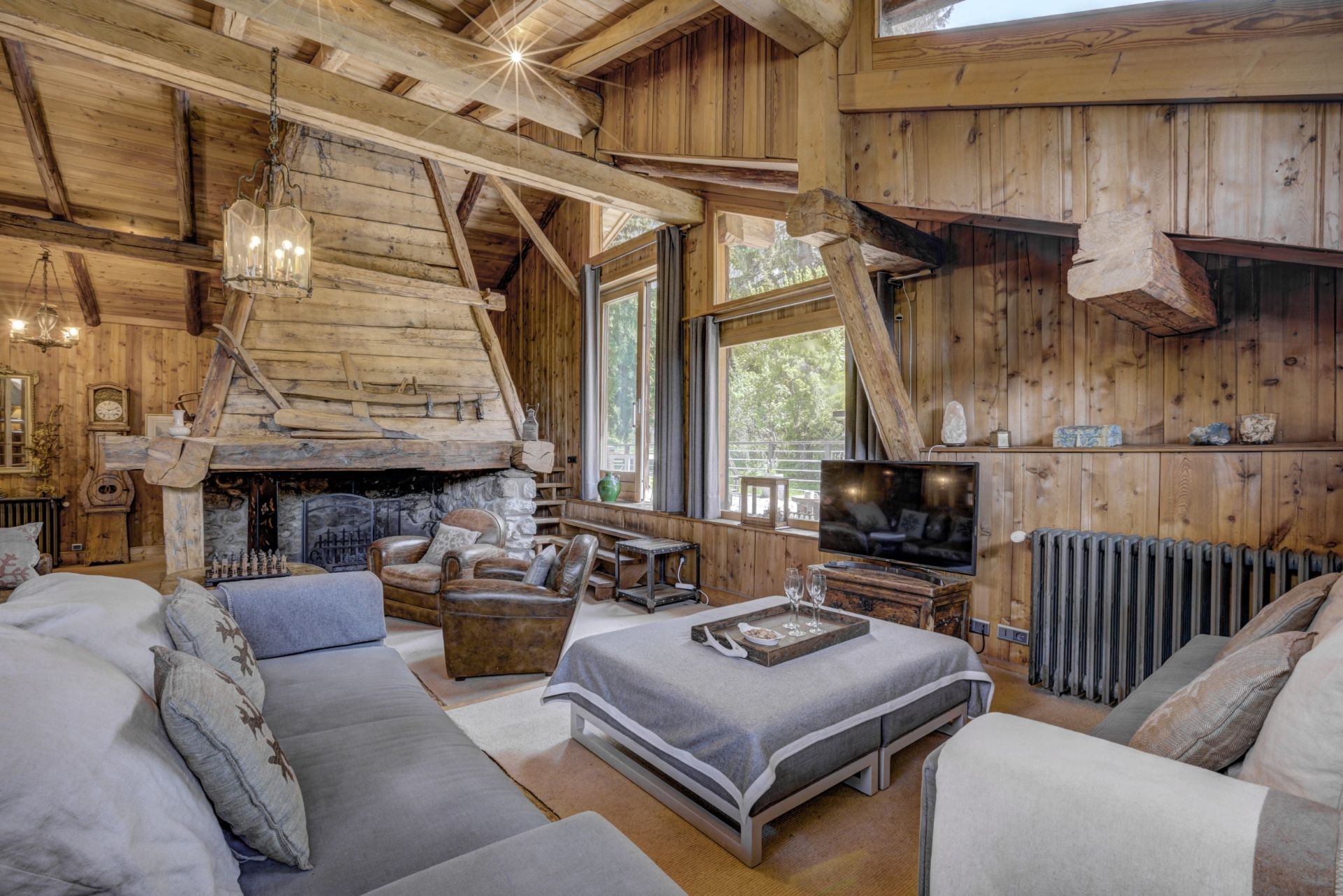 luxury farmhouse 9 Rooms for sale on CHAMONIX MONT BLANC (74400)