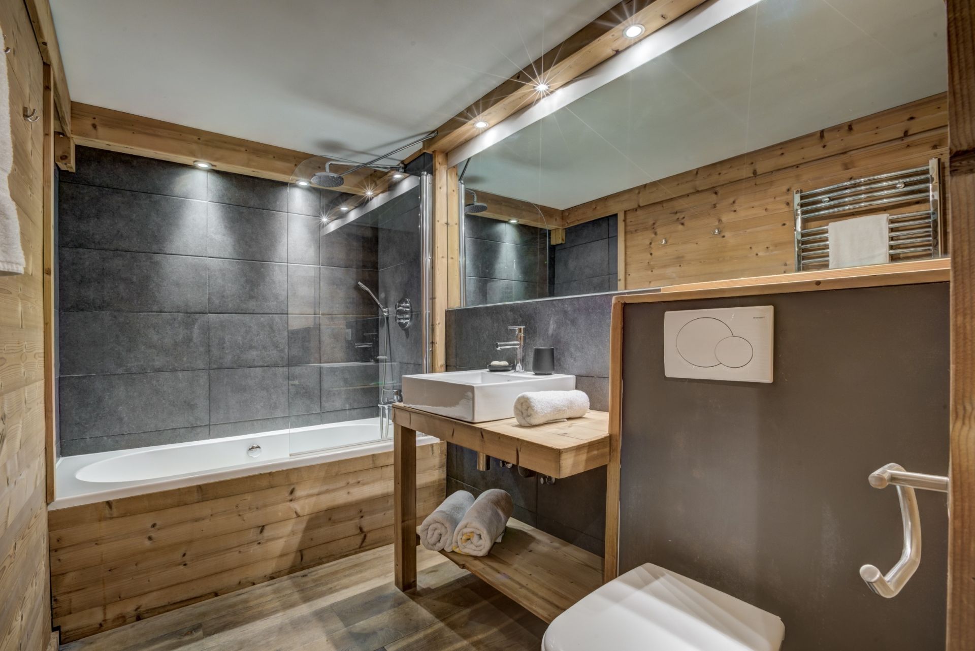 luxury farmhouse 9 Rooms for sale on CHAMONIX MONT BLANC (74400)
