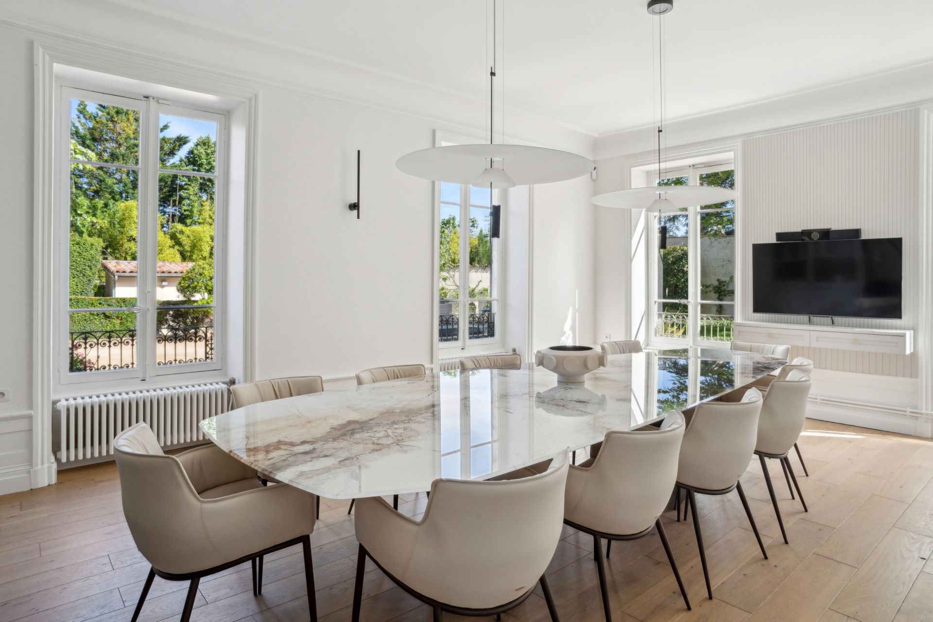 luxury house 13 Rooms for sale on CHARBONNIERES LES BAINS (69260)