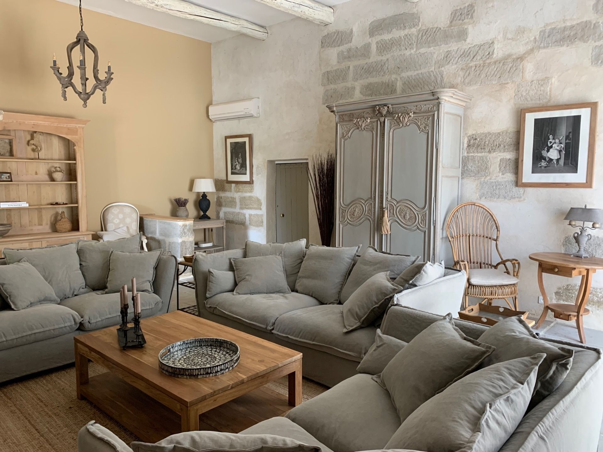 mas 7 Rooms for seasonal rent on BARBENTANE (13570)