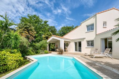 Sale Luxury house Royan 6 Rooms 200 m²