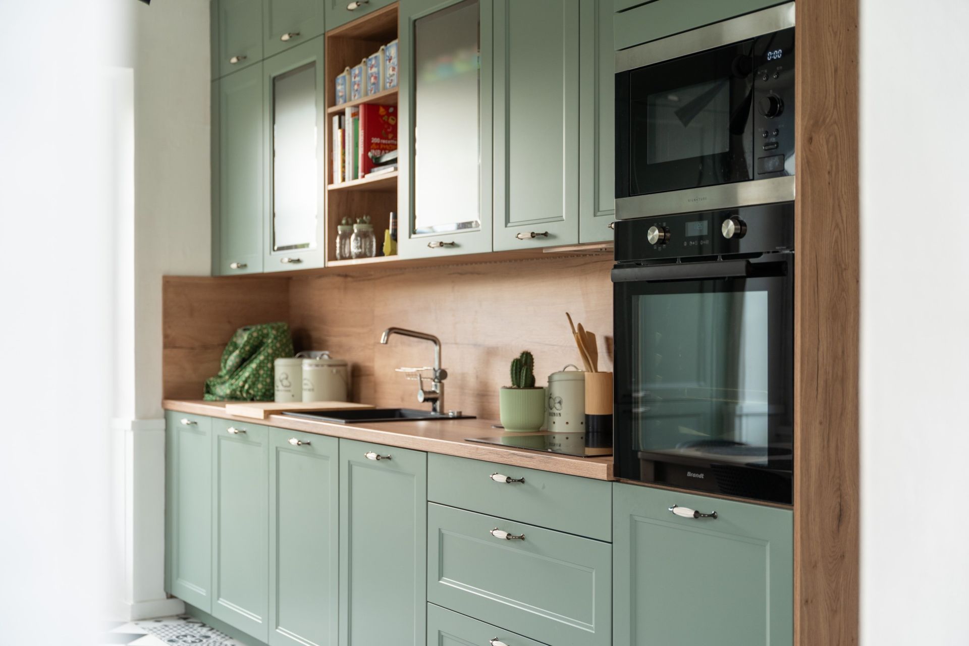 luxury house 9 Rooms for sale on ST PIERRE D OLERON (17310)