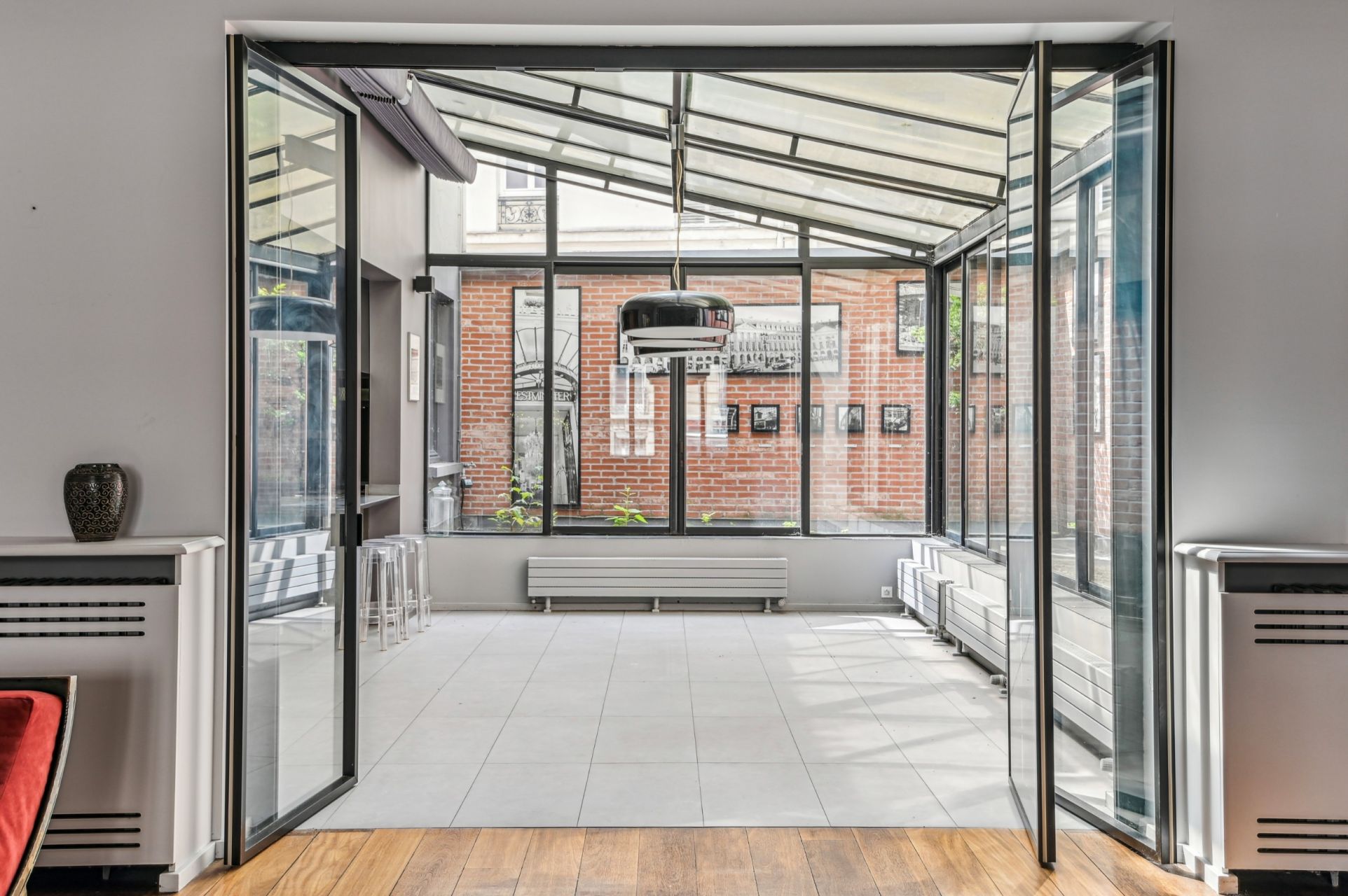 luxury house 9 Rooms for sale on PARIS (75017)