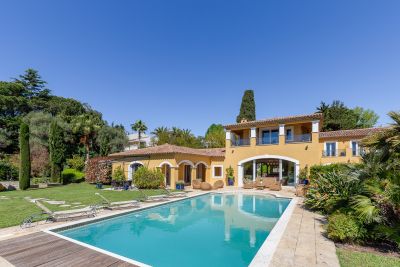 Vente Villa de luxe Cap D'Antibes 10 Pièces 500 m²