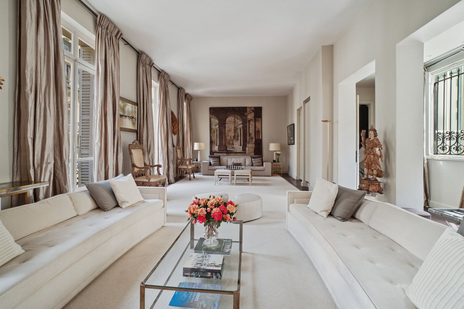 luxury house 8 Rooms for rent on Paris (75016)