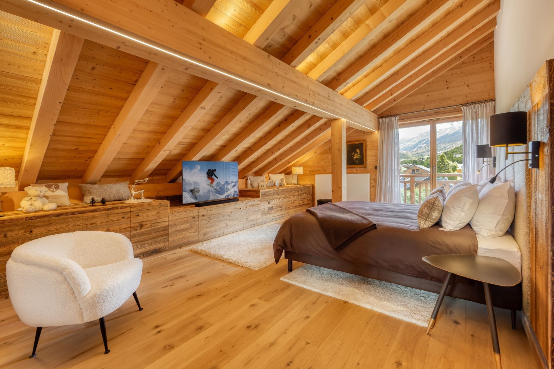 chalet de luxe 7 Pièces en vente sur MERIBEL LES ALLUES (73550)