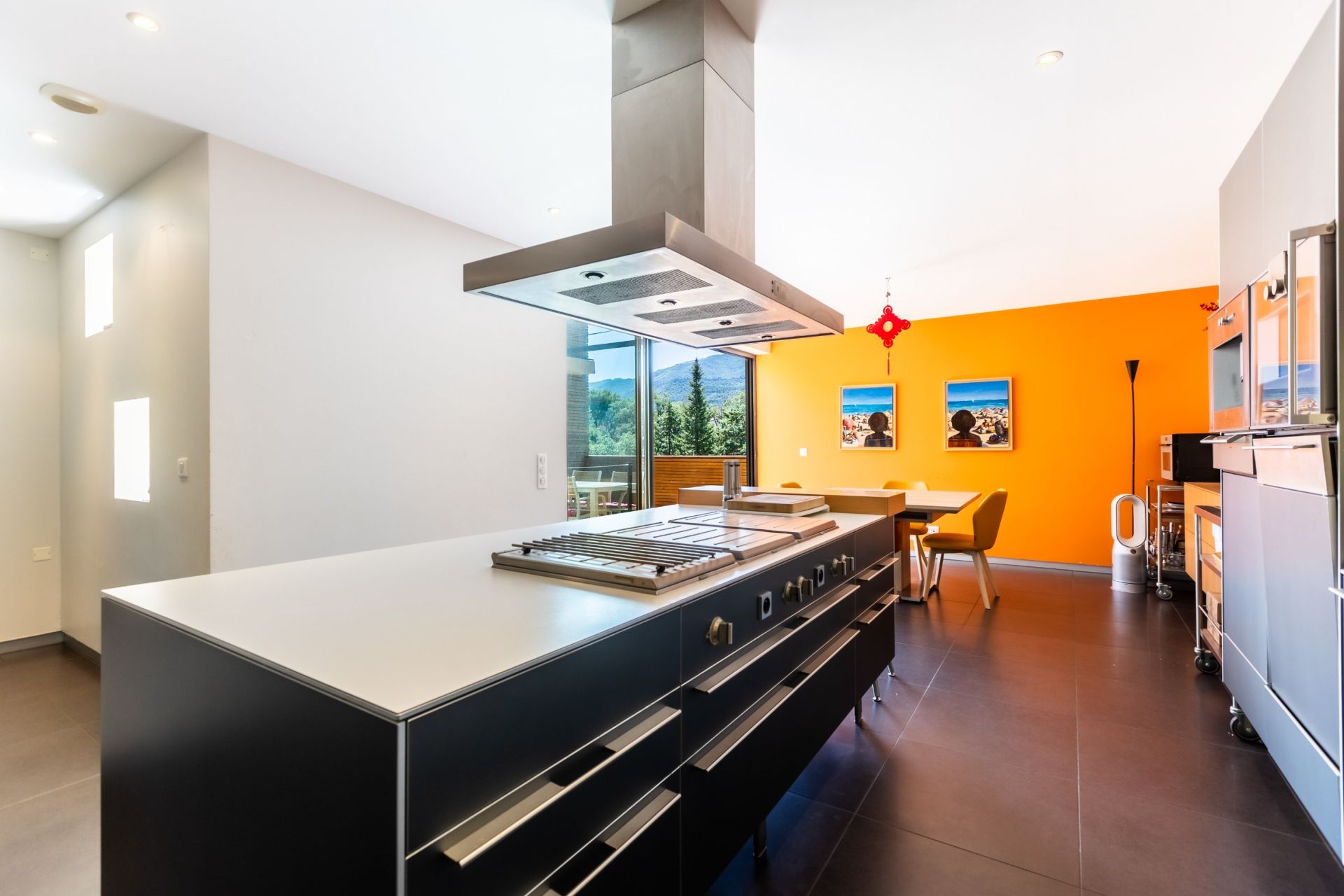 luxury house 5 Rooms for sale on SOREDE (66690)