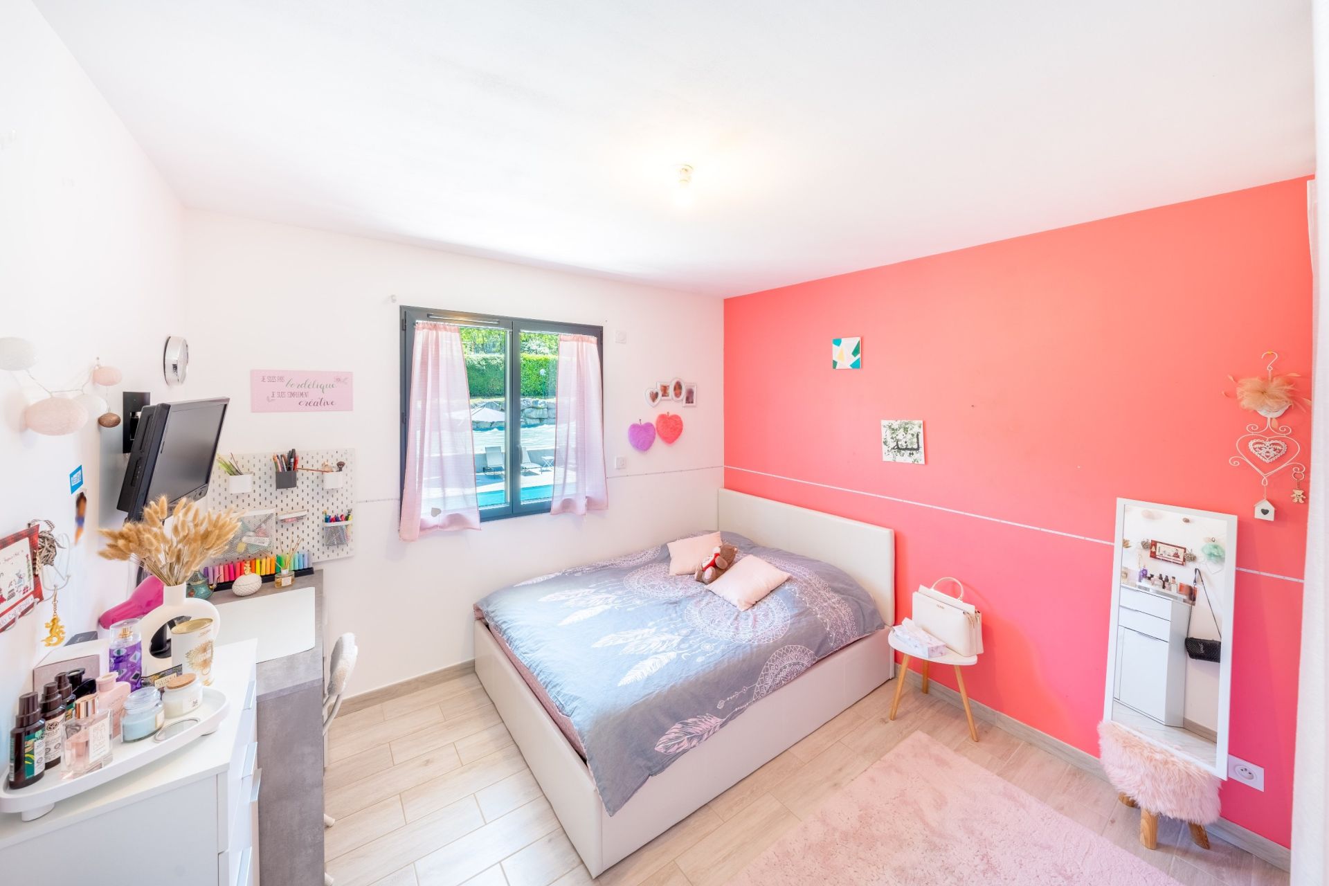 luxury house 6 Rooms for sale on EVIAN LES BAINS (74500)