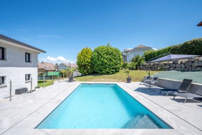Sale Luxury house Évian-les-Bains 6 Rooms 200 m²