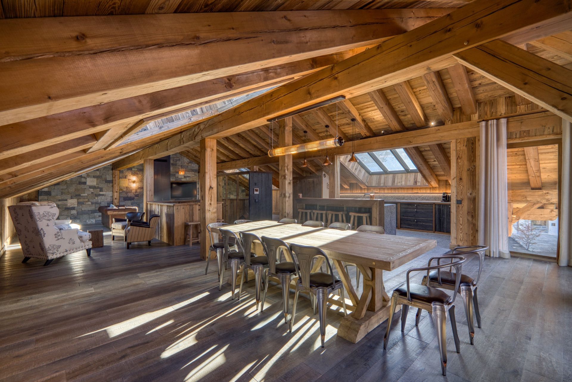 chalet de luxe 8 Pièces en vente sur MERIBEL LES ALLUES (73550)