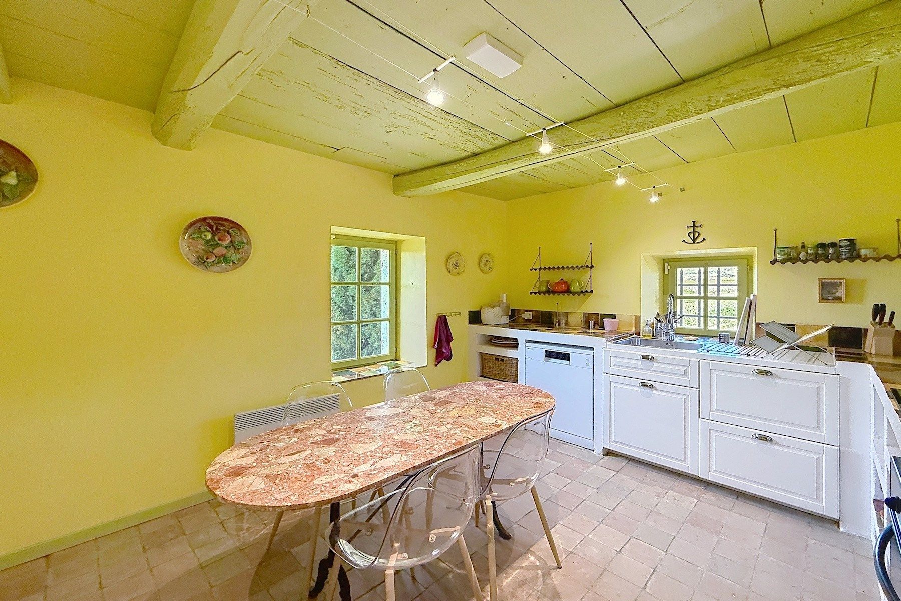 maison de luxe 10 Pièces en vente sur UZES (30700)
