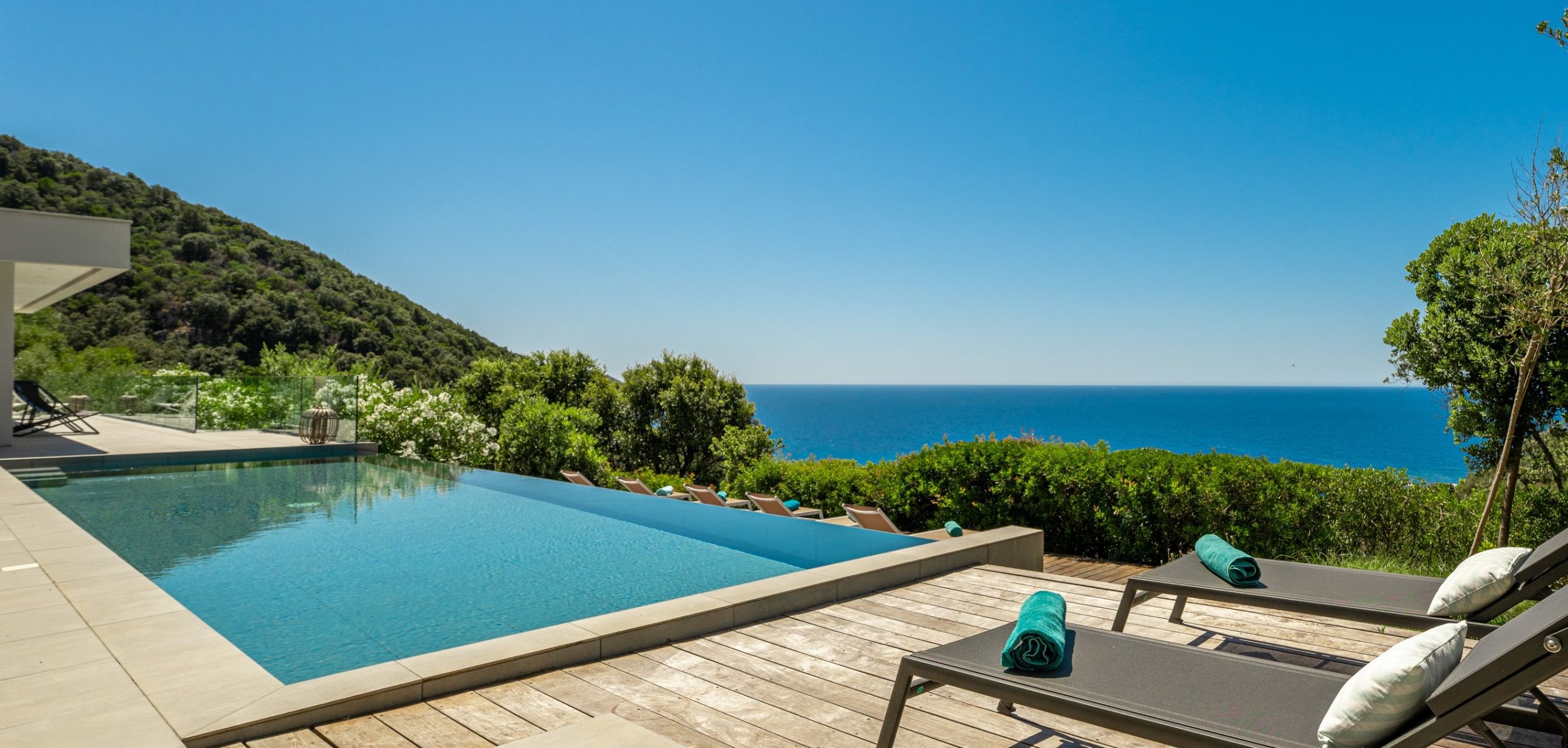 luxury house 7 Rooms for seasonal rent on AJACCIO (20000)