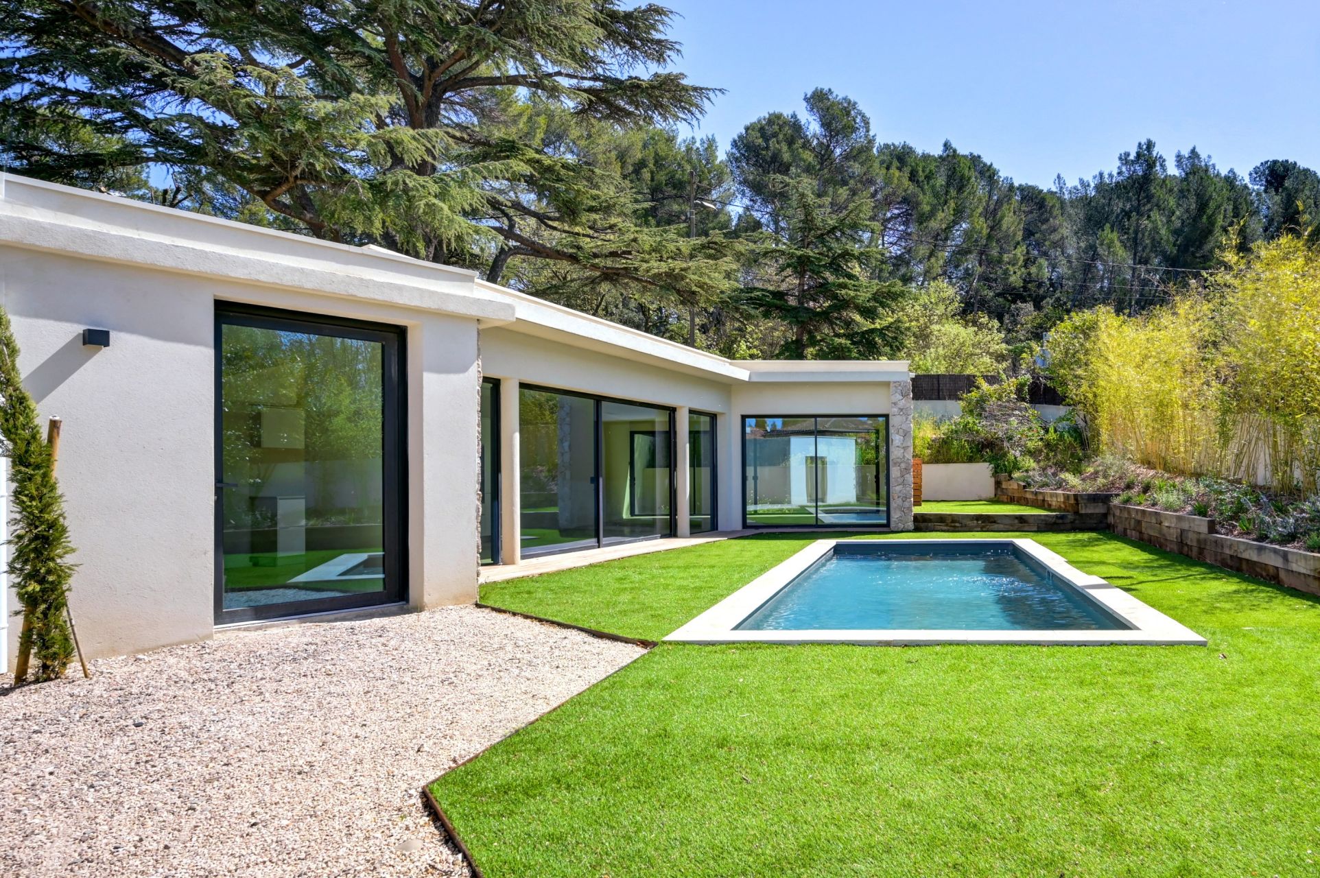luxury house 4 Rooms for sale on AIX EN PROVENCE (13100)