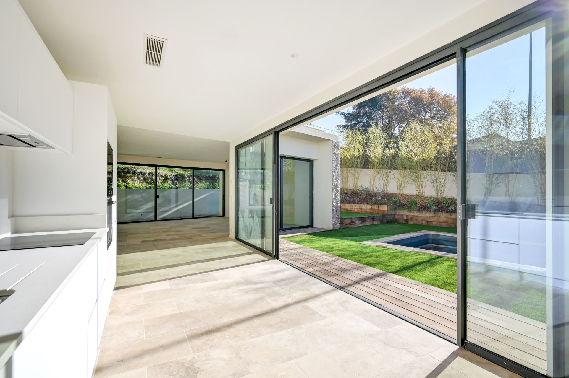 luxury house 4 Rooms for sale on AIX EN PROVENCE (13100)