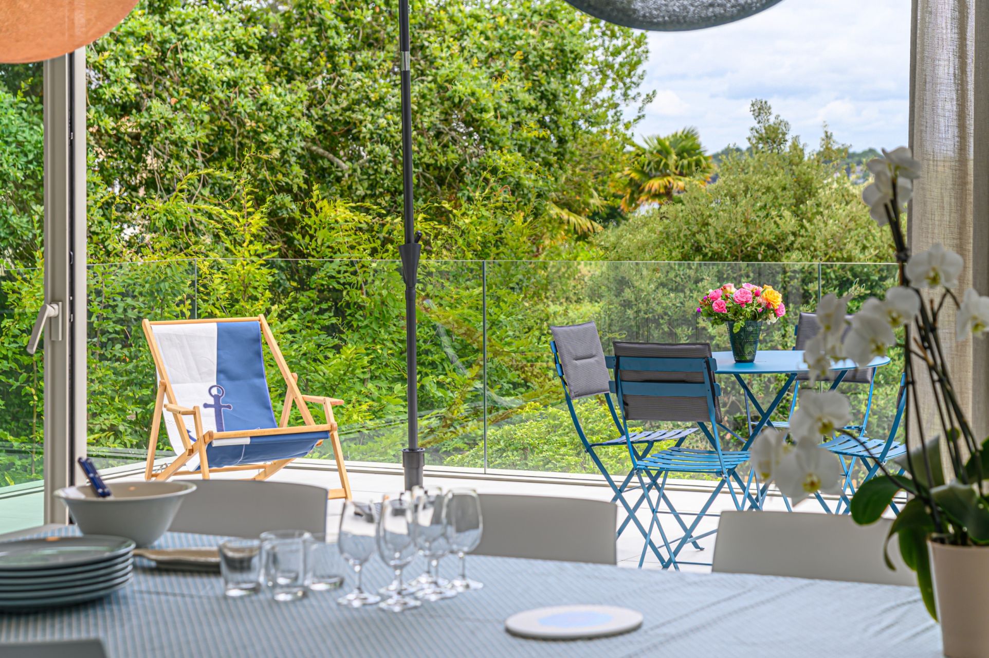 luxury house 8 Rooms for seasonal rent on LA TRINITE SUR MER (56470)