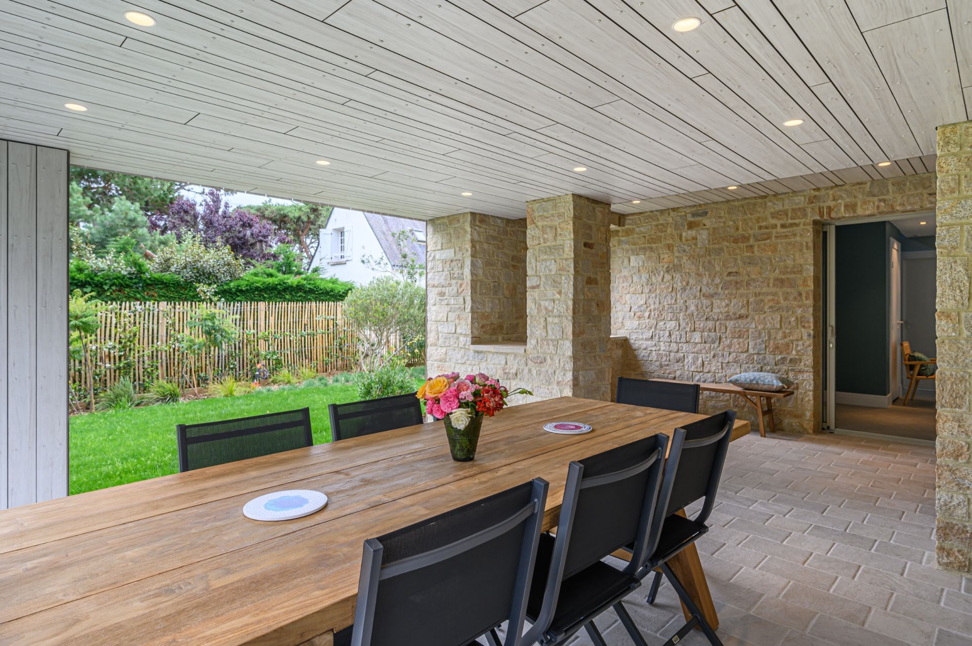 luxury house 8 Rooms for seasonal rent on LA TRINITE SUR MER (56470)