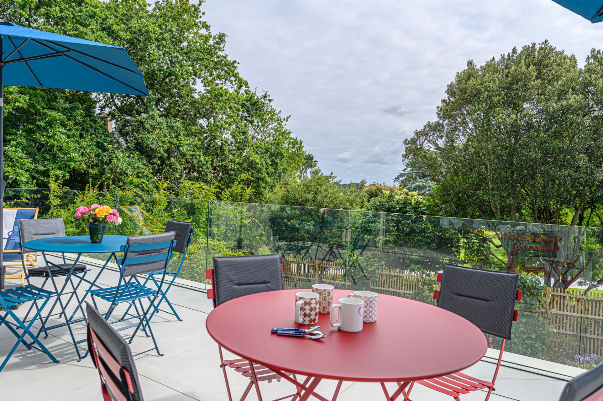 luxury house 8 Rooms for seasonal rent on LA TRINITE SUR MER (56470)