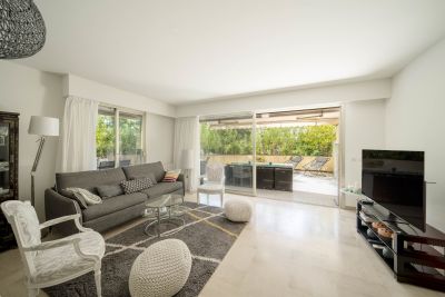 Sale Luxury apartment Cannes 3 Rooms 90 m²