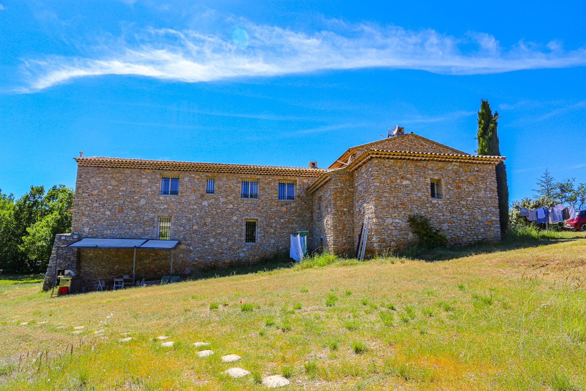 maison de luxe 20 Pièces en vente sur SIMIANE LA ROTONDE (04150)