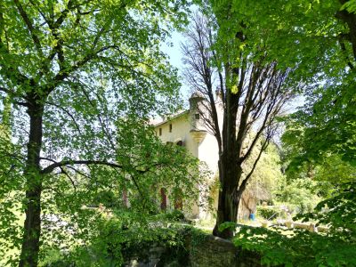 Sale Castle Uzès 8 Rooms 300 m²