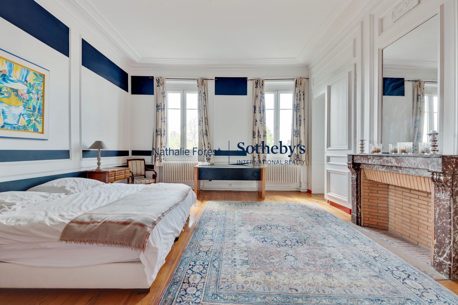 mansion (hôtel particulier) 25 Rooms for sale on LILLE (59800)