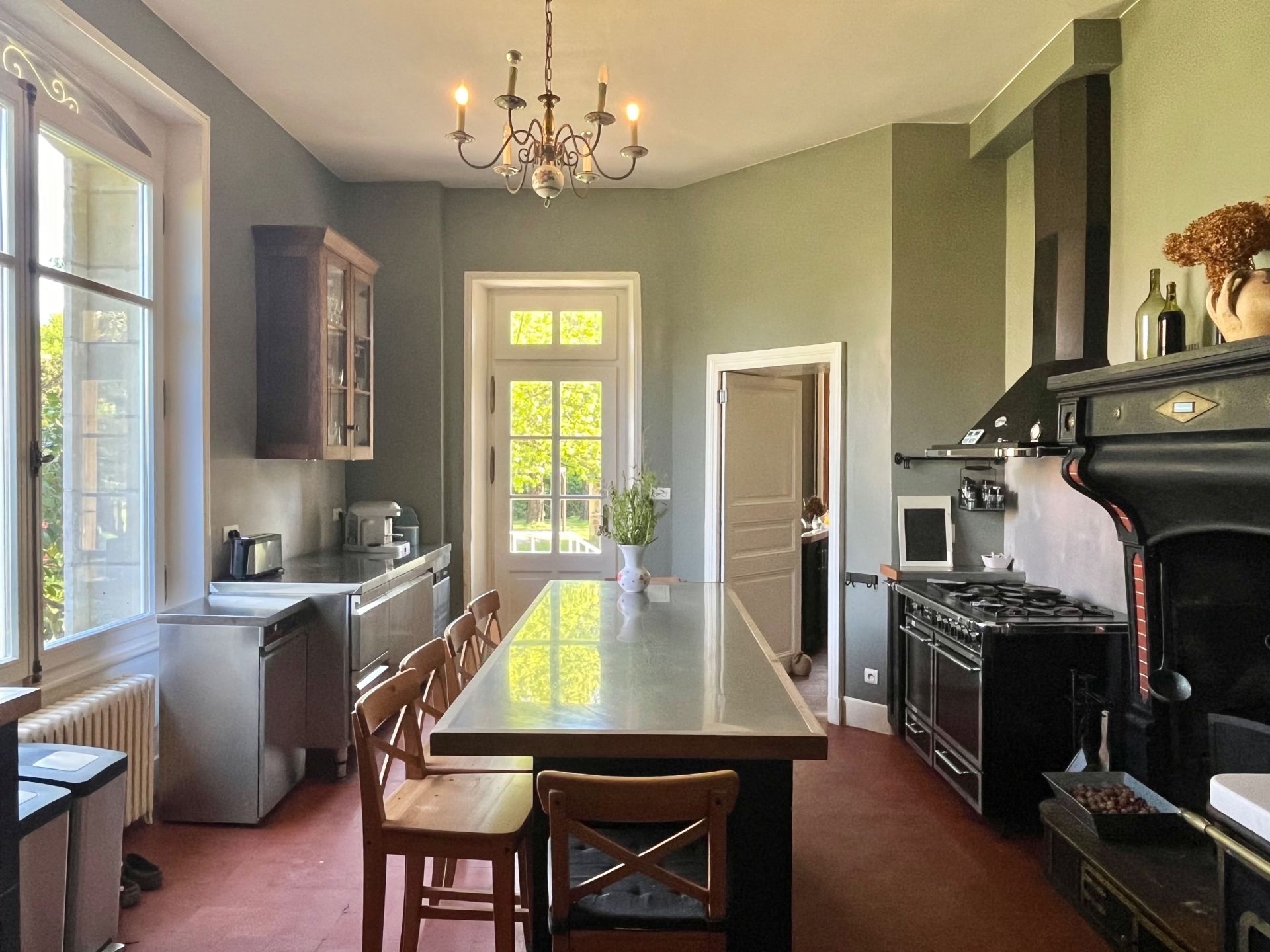 château 12 Pièces en vente sur MAREUIL SUR LAY DISSAIS (85320)