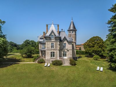Vente Château Mareuil-sur-Lay-Dissais 12 Pièces 300 m²