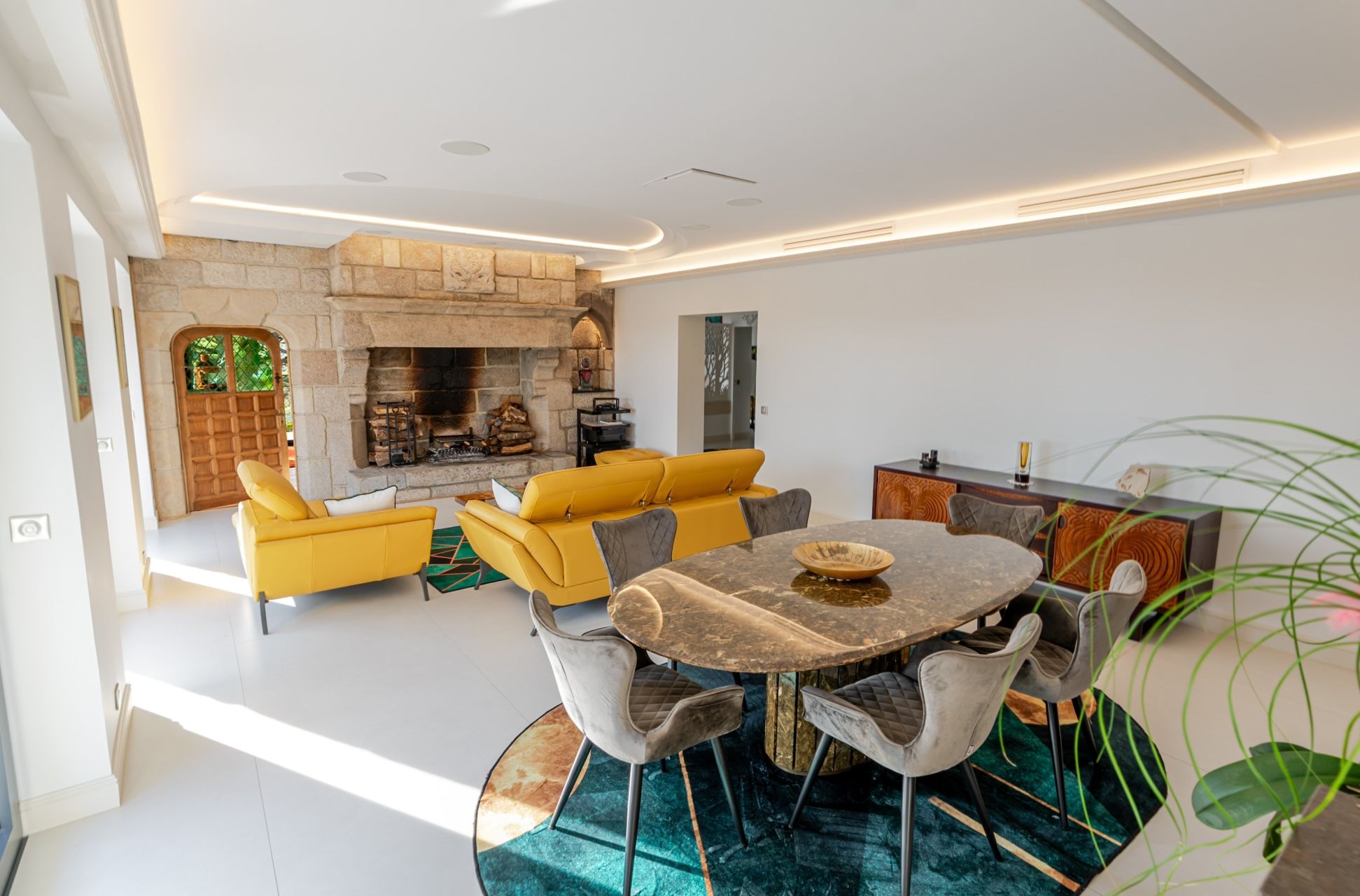 luxury house 19 Rooms for sale on GUIDEL (56520)