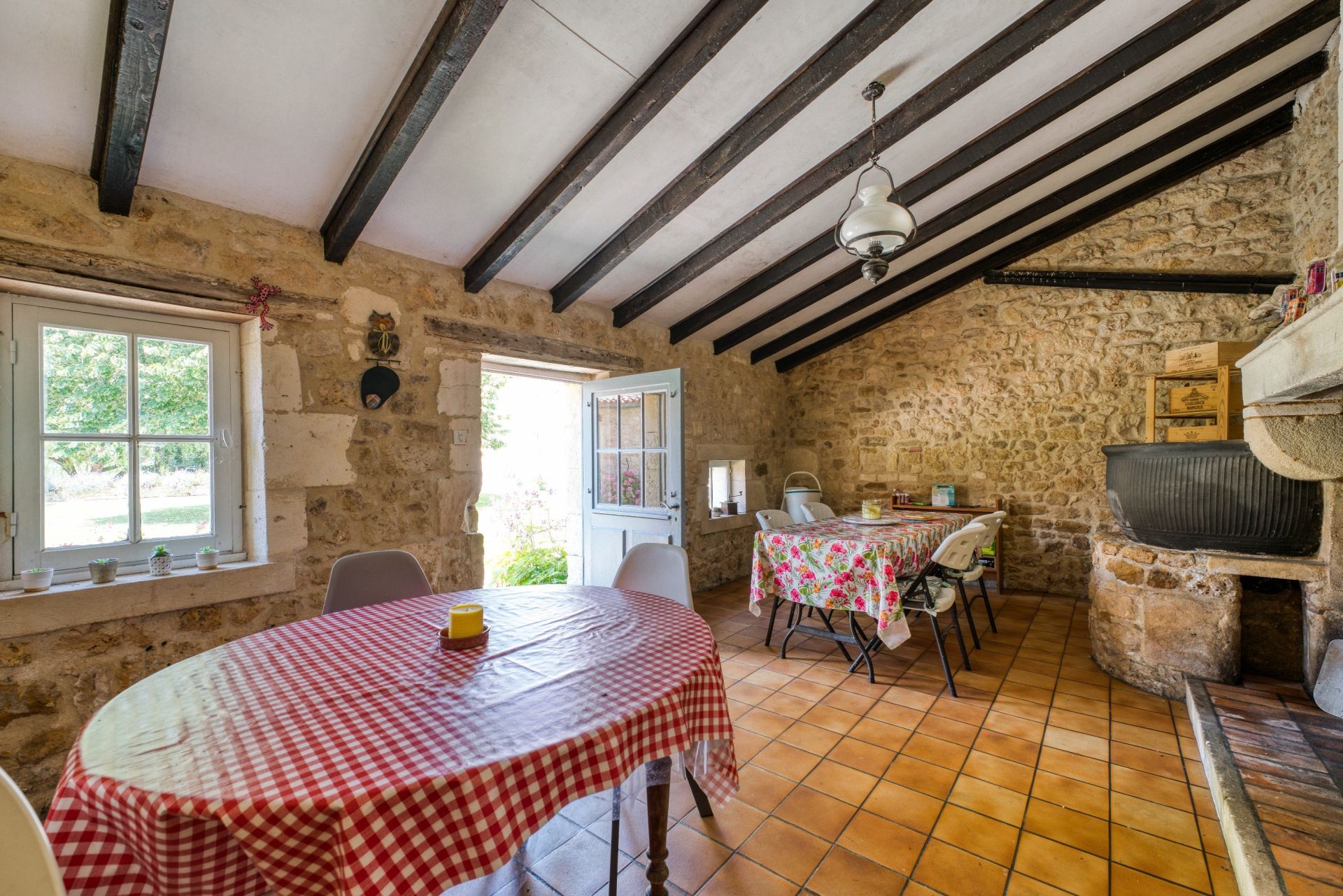 luxury property 12 Rooms for sale on LA GRIPPERIE ST SYMPHORIEN (17620)