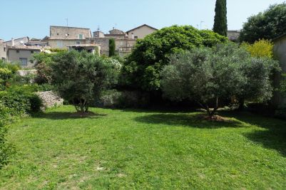 Sale Luxury house Uzès 8&nbsp;Rooms 600&nbsp;m²