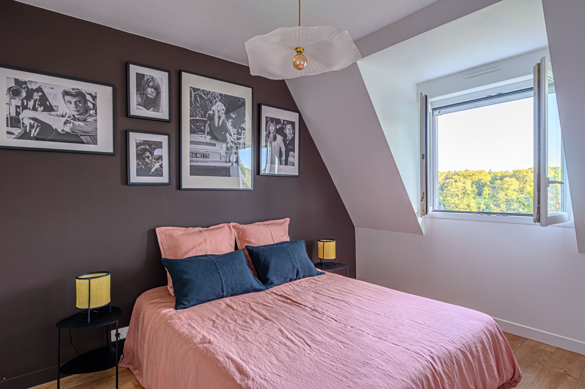 luxury house 8 Rooms for seasonal rent on GOUESNACH (29950)