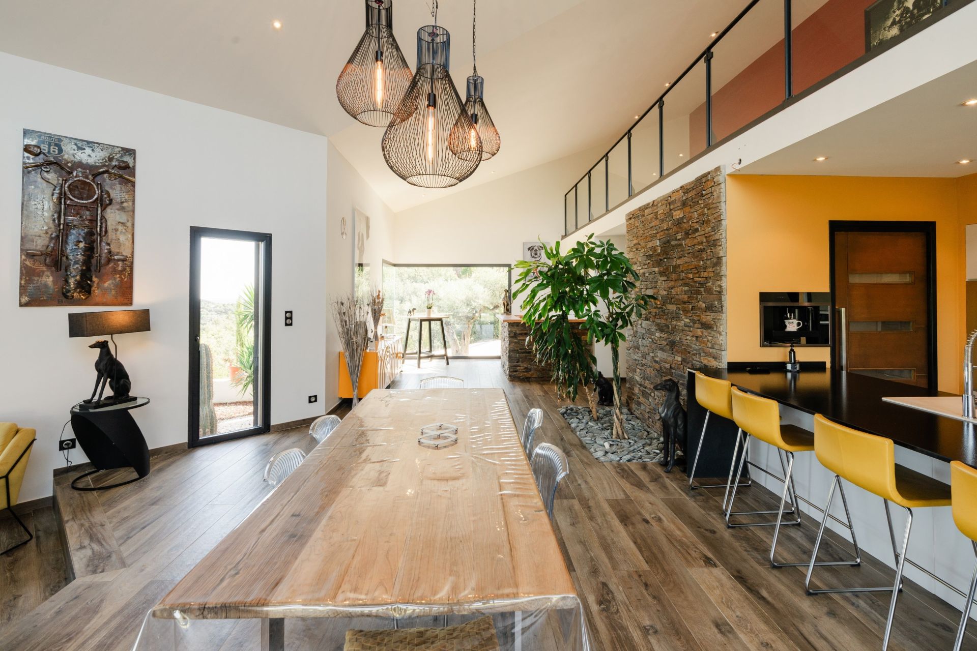 luxury house 6 Rooms for sale on THUIR (66300)